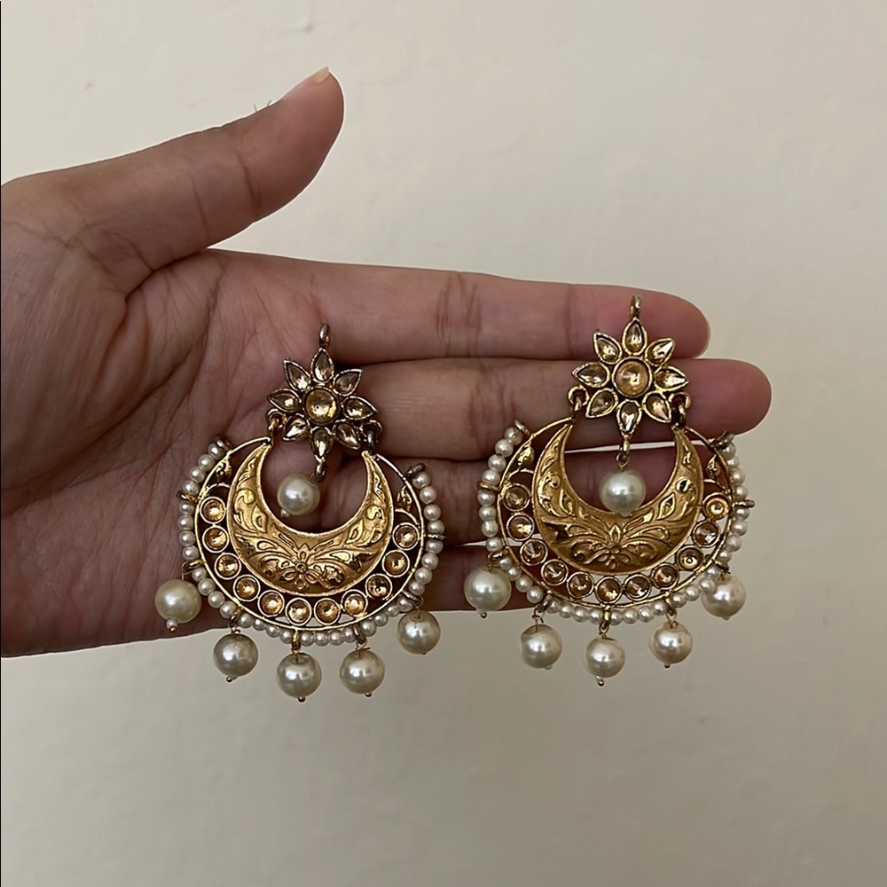 Elegant Gold and Pearl Chandbali Earrings